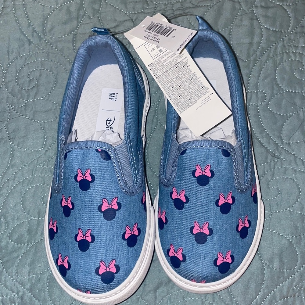 Minnie Mouse sneakers - 10c